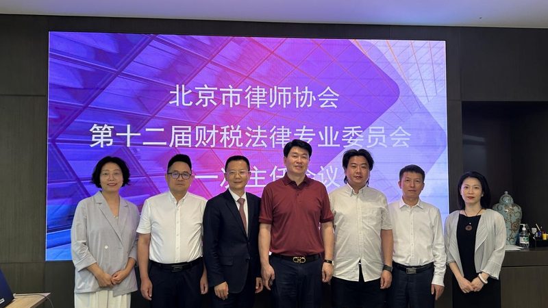 为了缩短等待时间，企业可以采取以下措施：
